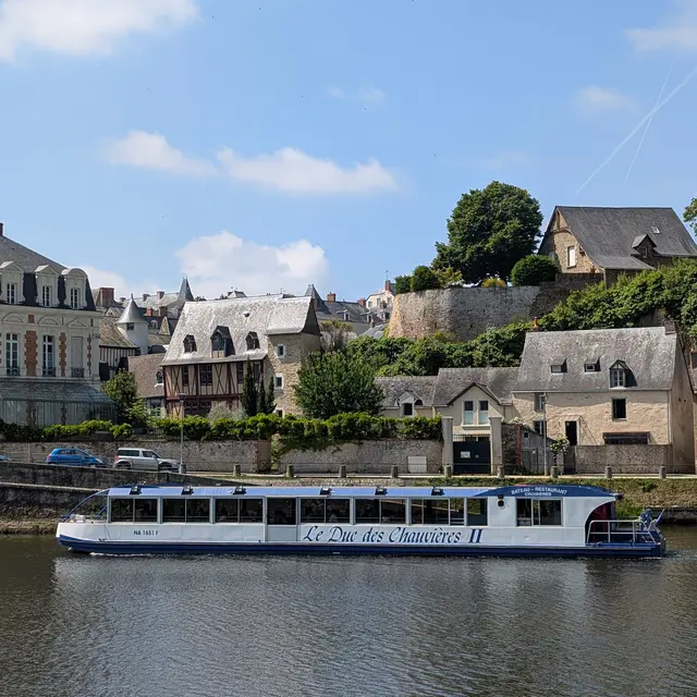 bâteau Duc des Chauvières II ©A.Maire Sud Mayenne Tourisme (6)