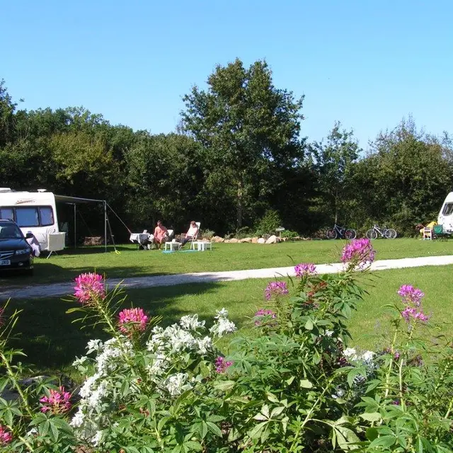 camping-le-relais-des-garennes-montbert-44-hpa-2