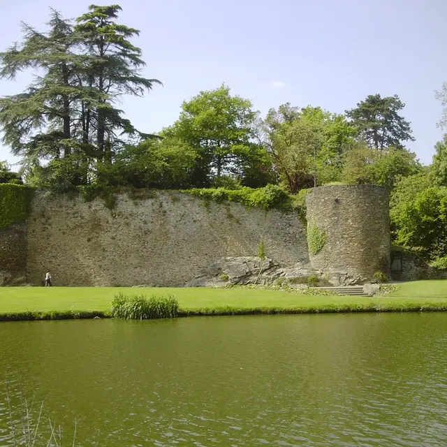 château le loroux-château-patrimoine-culturel--levignobledenantesle-loroux-bottereau-44