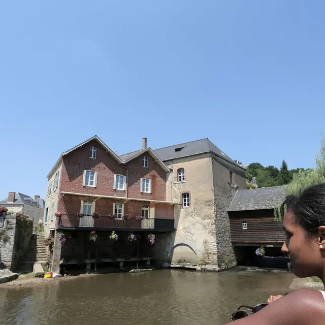 Communauté de Communes d'Ernée : Le centre-ville de Chailland.