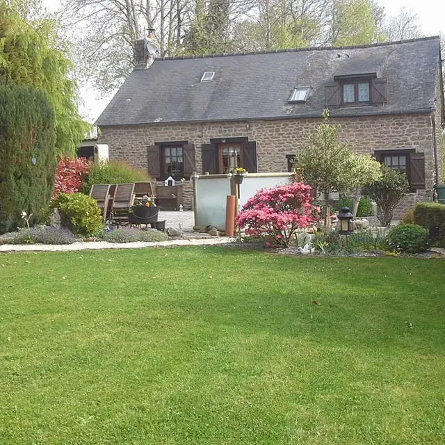 chambres d'hôtes naturistes la petit cretouffière colombiers du plessis 53 - 5