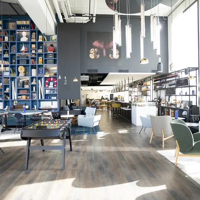 hotel-ibis-budget-styles-saint-nazaire-centre-gare-restaurant-dusk (1)