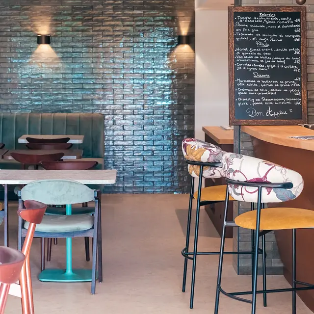 Un restaurant convivial