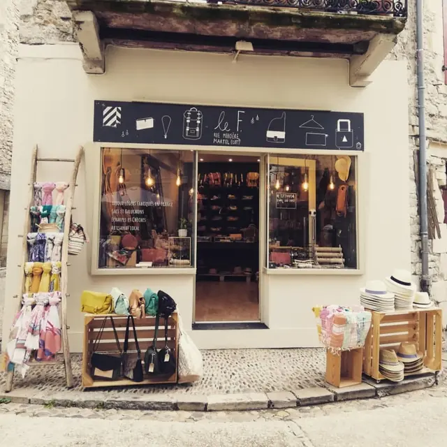8--boutique-Le-F---Martel