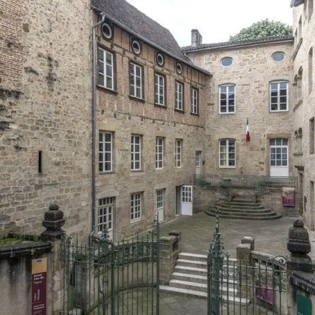 hotel de ville figeac 1