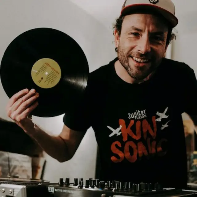 02-DJ MAZYKIN