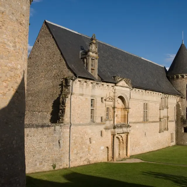 04-Château d'Assier