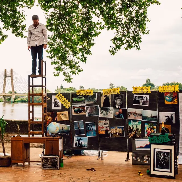 13Famille goldini _1978_ hd M-aikki _ Michae╠êl Noiville-MD