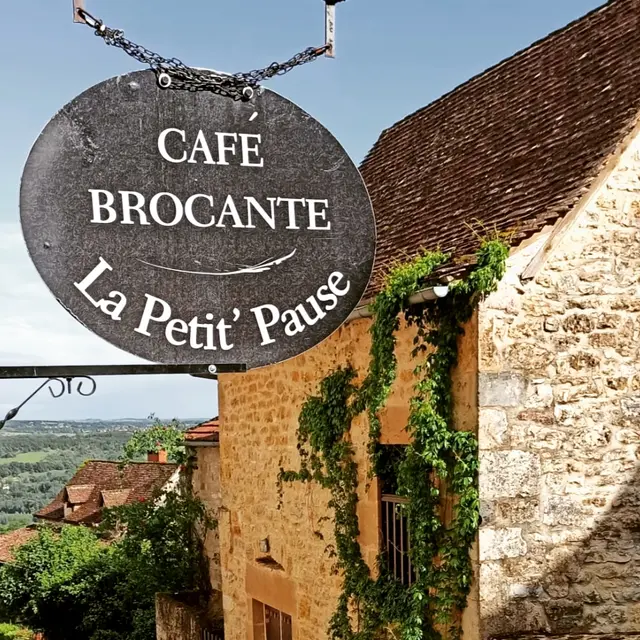 La Petit Pause