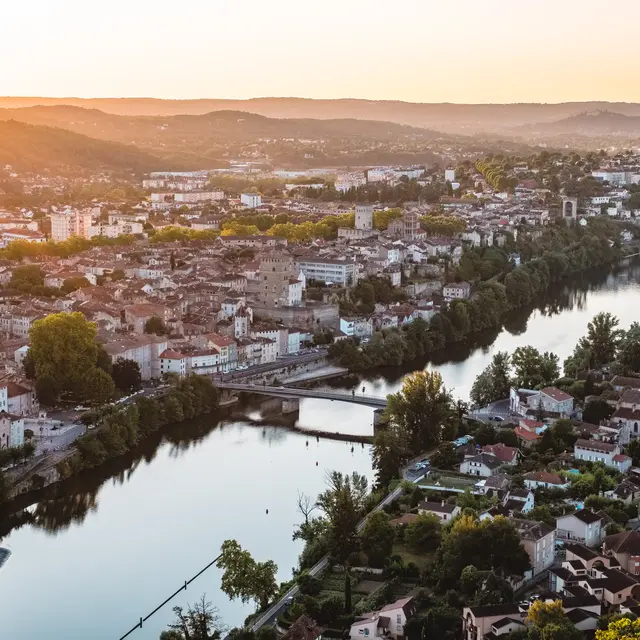 Vue sur Cahors depuis le Mont Saint Cyr