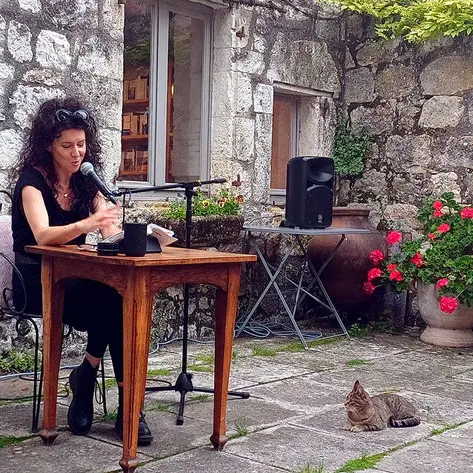 1cc635_1524842fad4b4efc9aa1c2e6e34dd43e~mv2