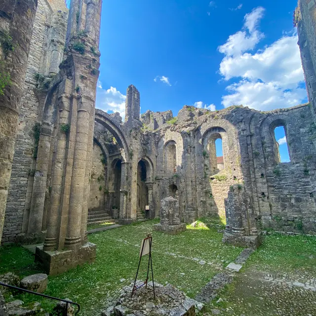 Abbaye de Marcilhac-sur-Célé