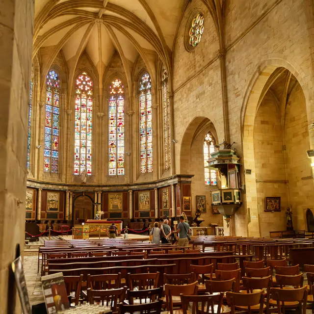 Intérieur de l'Église Saint-Pierre