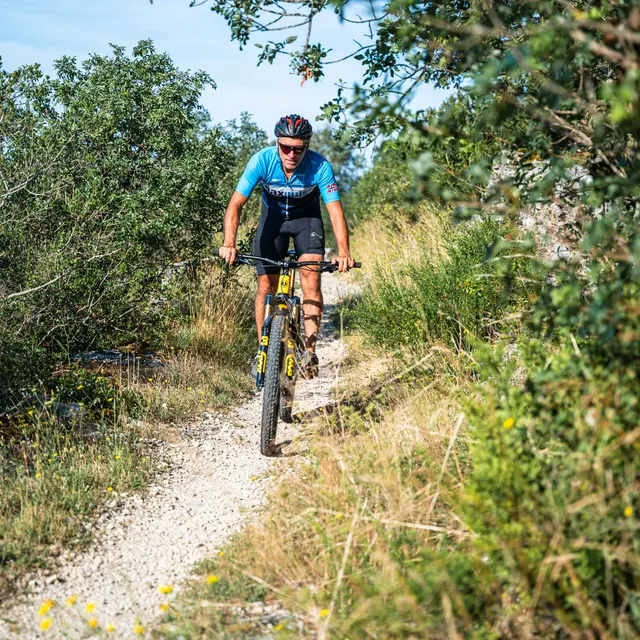 VTT dans la vallée du Célé
