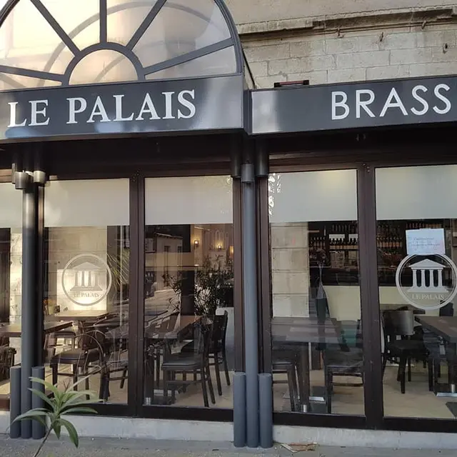Le Palais