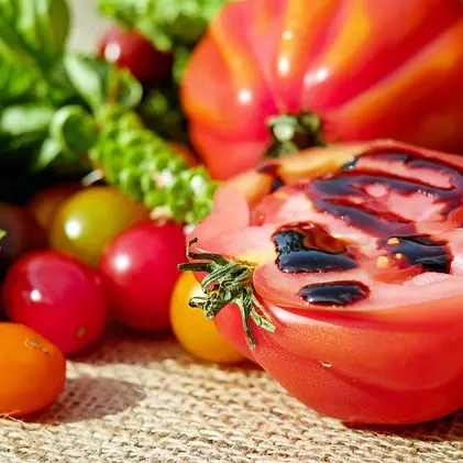 tomatoes-1587130_640