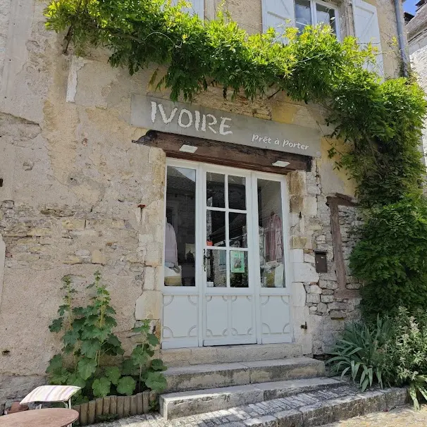 Boutique vêtement Ivoire