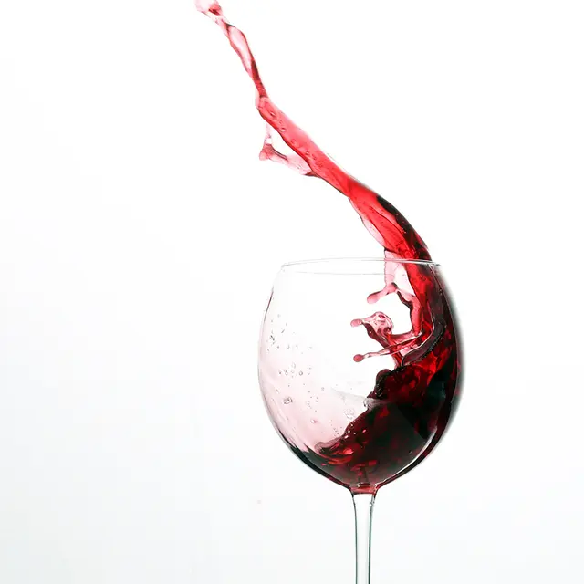 weinglas-splash-web