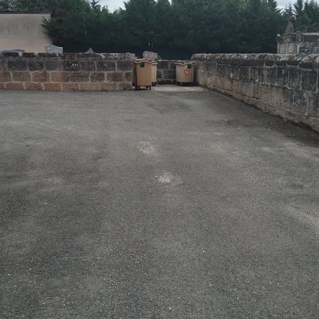 lacapelle_marival_poubelles_point_eau