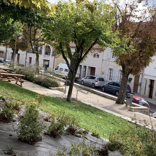 Aire PN Montcuq 1