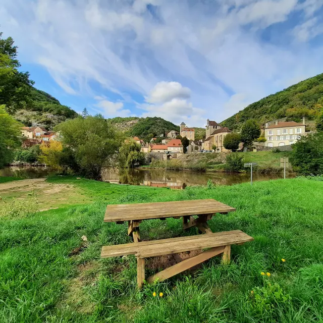 Aire de pique-nique de Calvignac 3
