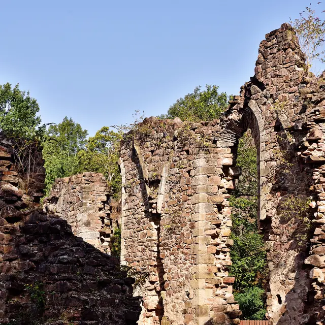 Aubazine-monastère féminin