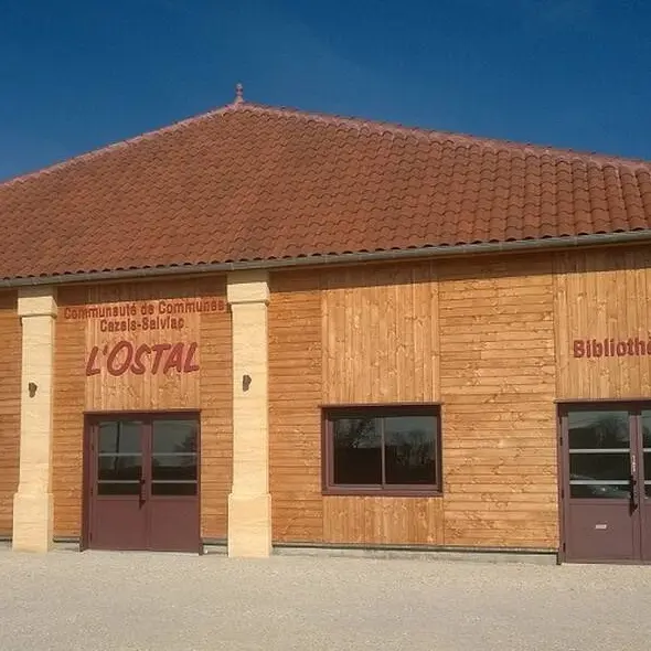 Bibliothèque Ostal Rampoux