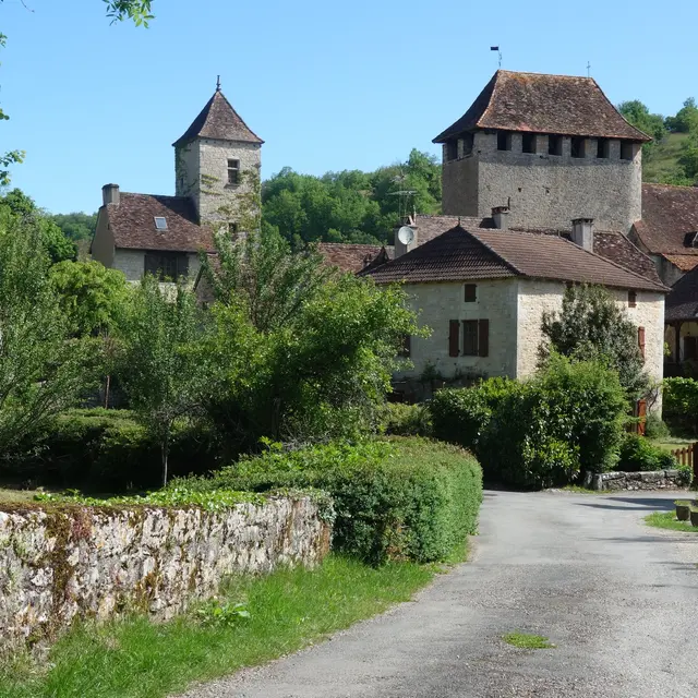 Bourg de Saint-Martin-de-Vers