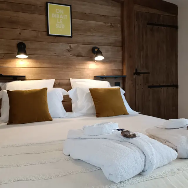 CHAMBRE 1