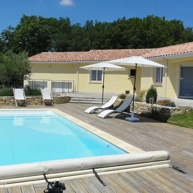 Cantaloube Séverine et Alain - piscine terrasse