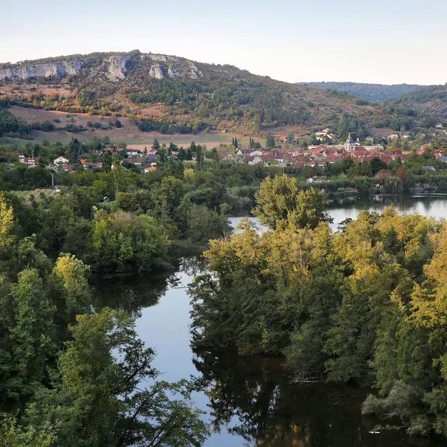 Cajarc et la rivière Lot - ©Jérôme Morel