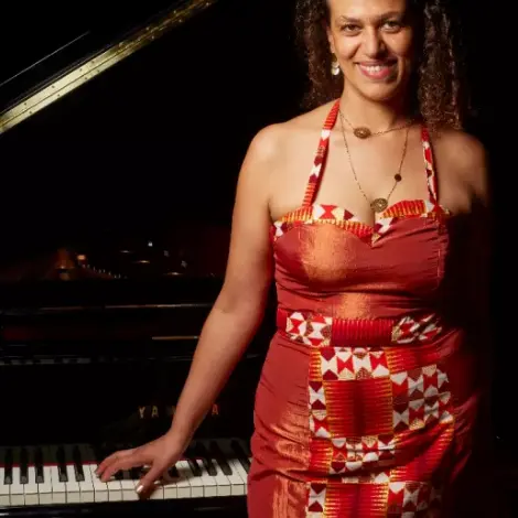 © Leïla Olivesi solo