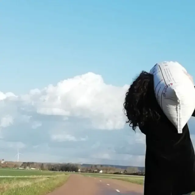 derrière le hublot nenna