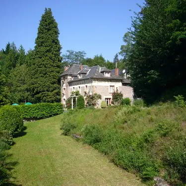 Ch-hotes-LeSautDeLaBergere_maison
