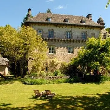 ChateauLeBoisChHotes_StJulienAuxBois