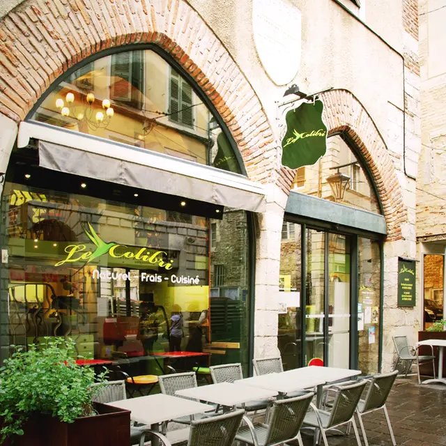Colibri-facade