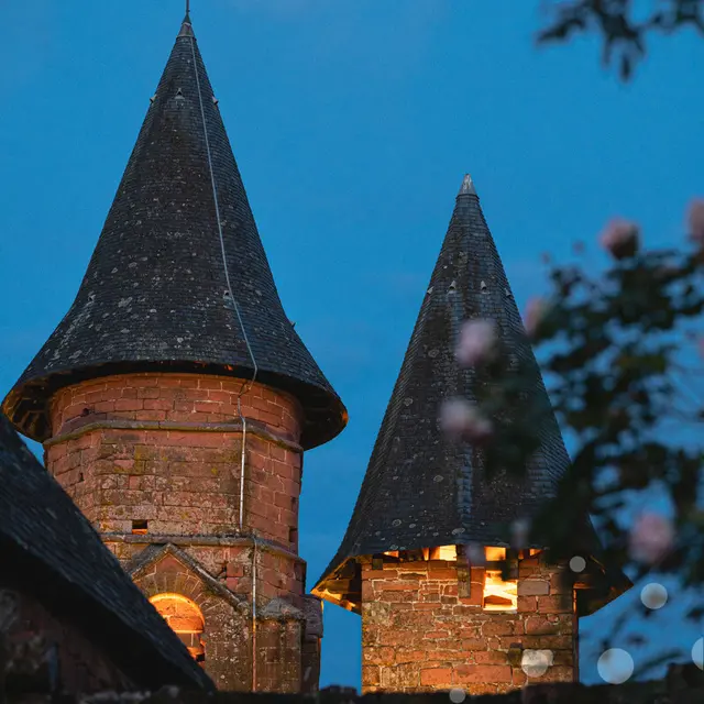 Collonges-la-Rouge-nuit-Dan-Courtice-Penn-Graphics.jpg-1200px