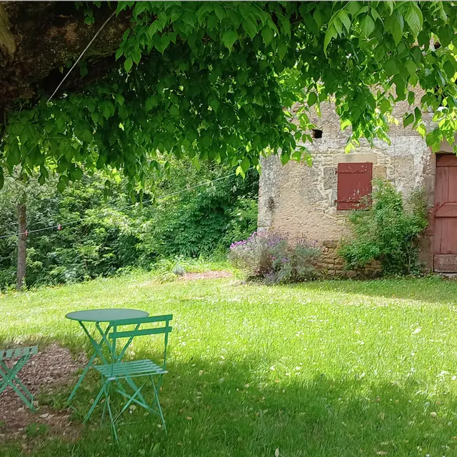 Cour, four à pain, érable
