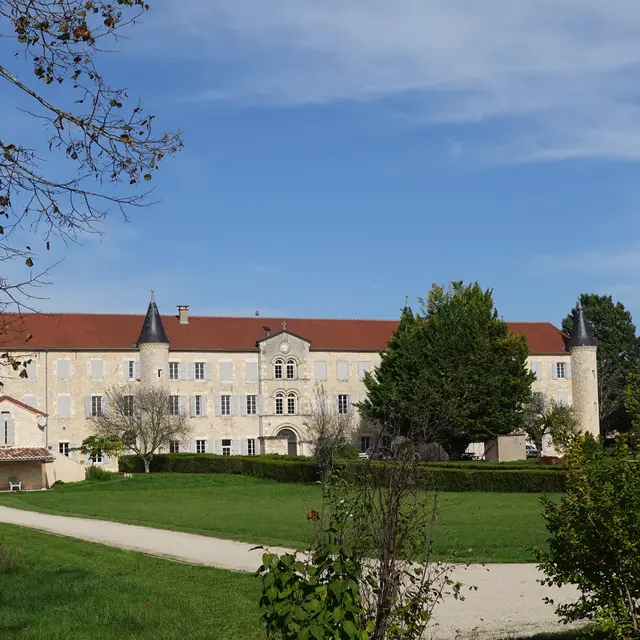 LE COUVENT DE VAYLATS