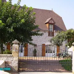 Chez Destraux-Tauriac-extérieur coté cour