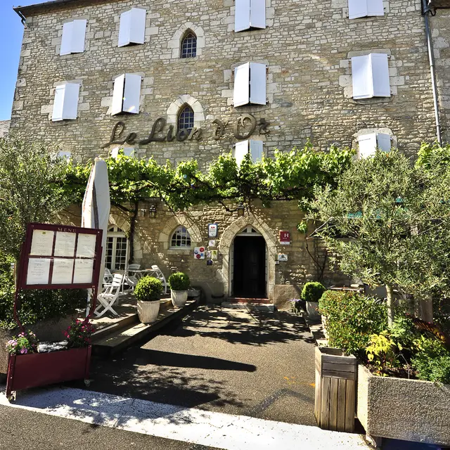 HOT1068CDT460001_liondor-facade.verti-Gramat