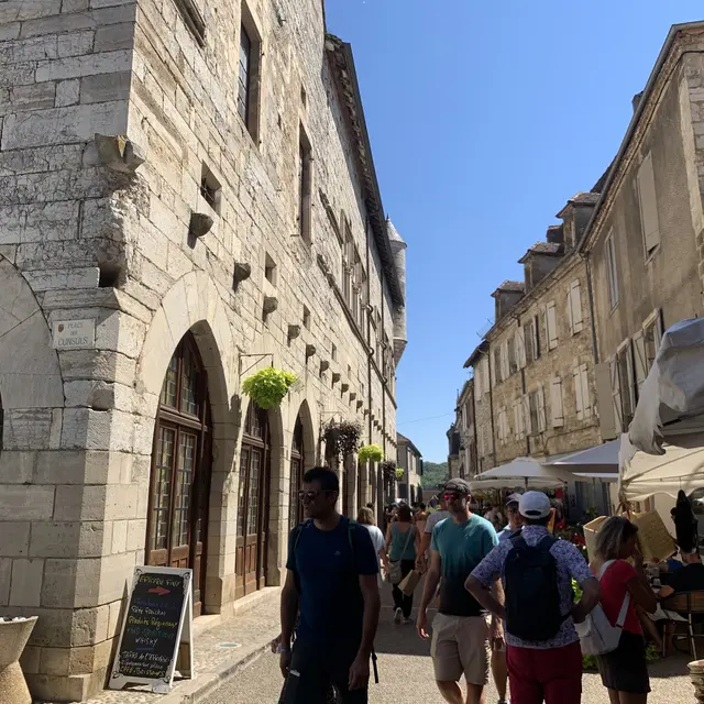 Palais de la Raymondie