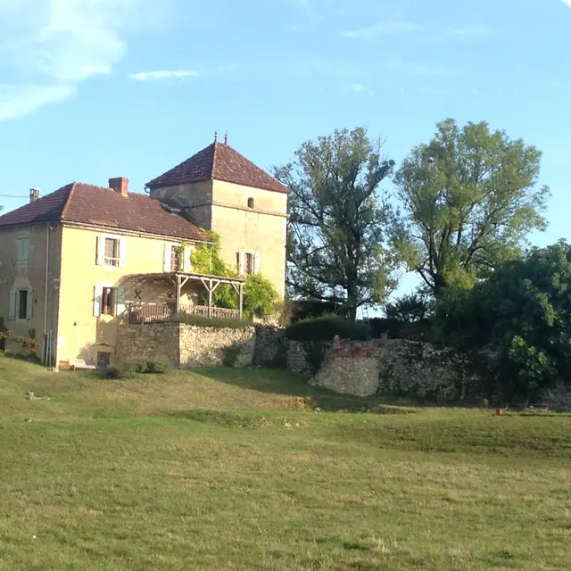 La Vielle Maison, Fazende