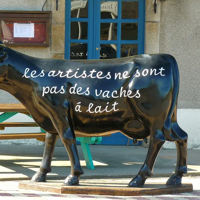 La vache qui fume_La Chapelle Saint Géraud