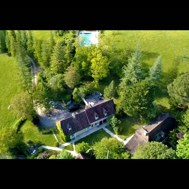 Vue aérienne de la propriété
