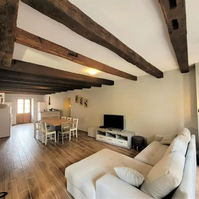 LocationVieillemaringe-Aubazine_pieceDeVie
