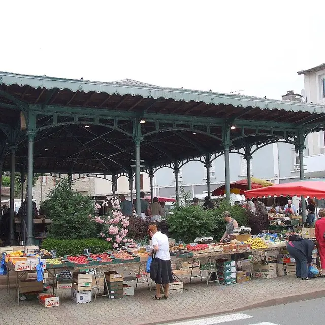 Marché à Capdenac-gare