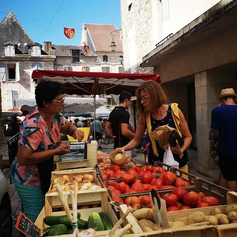 Marché de Souillac © Cécile May - OT Vallée de la Dordogne (2 sur 2)