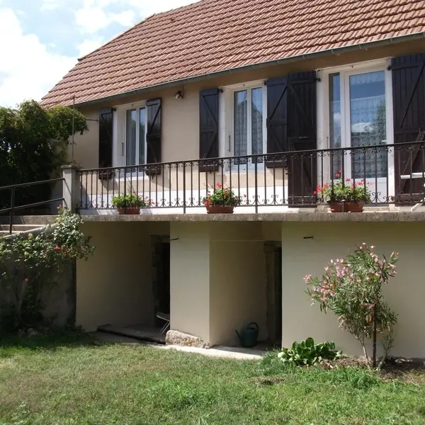 Meuble - LAURENT - Guide 2016
