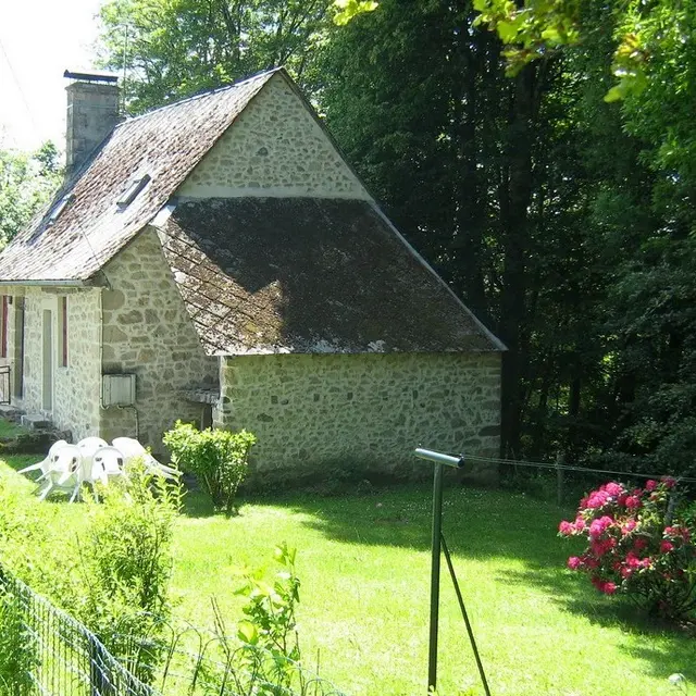 Meuble_de_tourisme_vidal_vue_generale_saint-cirgues-la-lourre